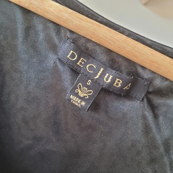 DECJUBA Sequin Top (sS) Black Sparkle - Picture 7 of 11